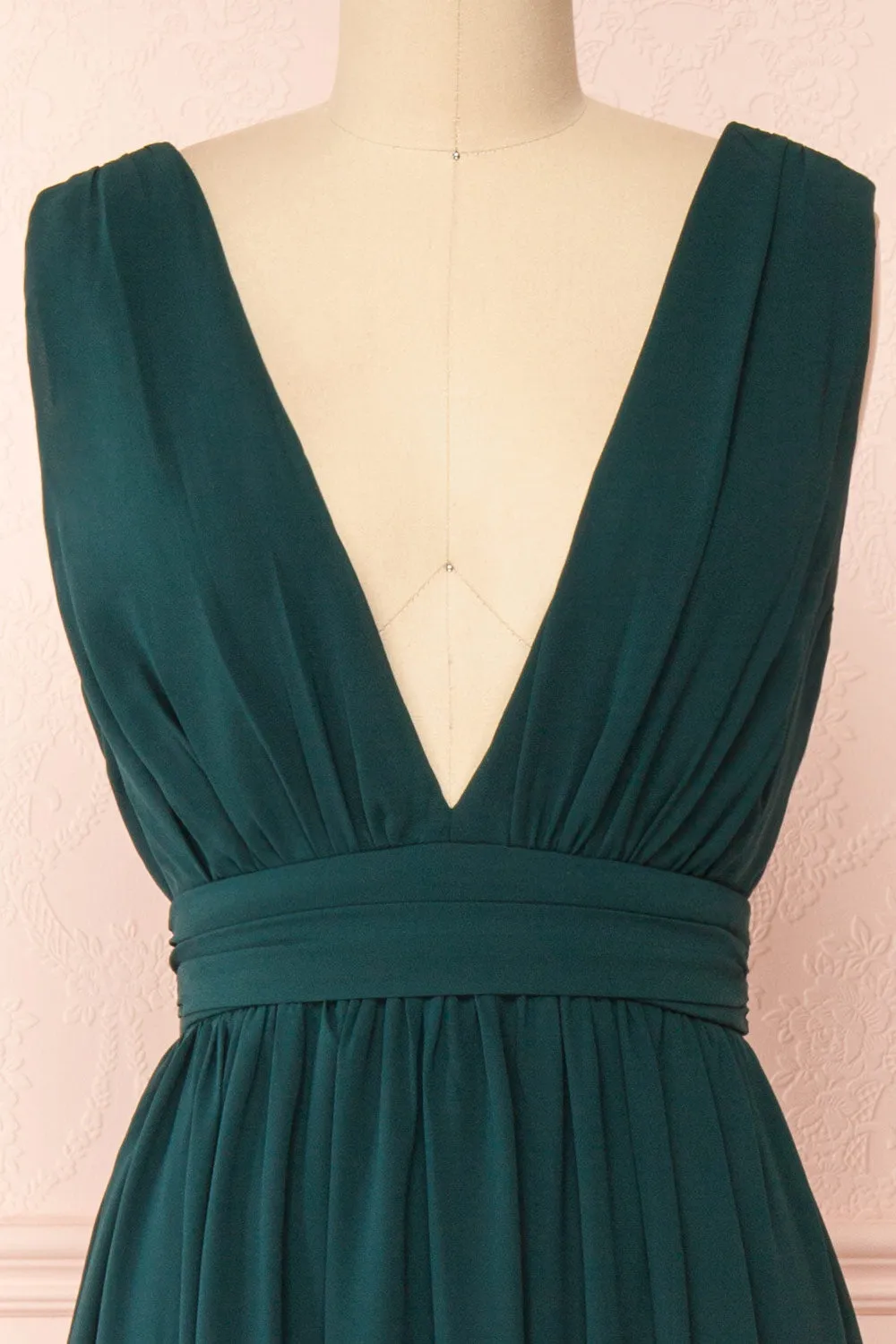 Animos Emerald | V-Neck Maxi Dress