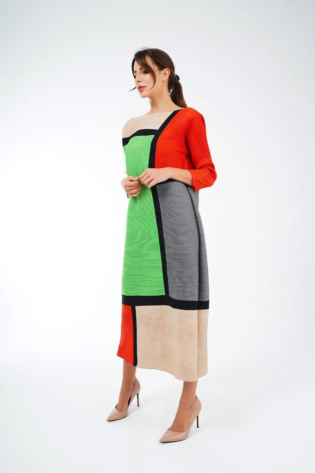 Deera Block Print Loose Fitting Dress
